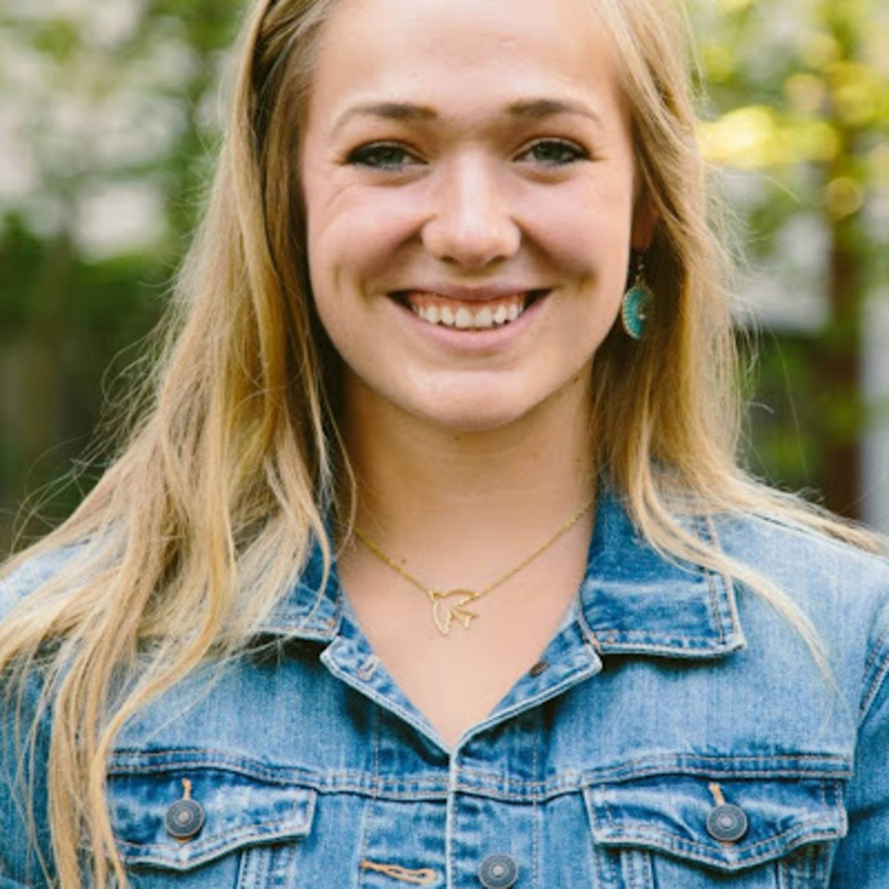 Meet your Posher, Maria